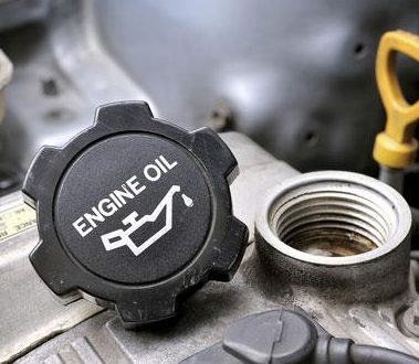 Auto Verbruikt Veel Olie. Wat Te Doen? | Dpp